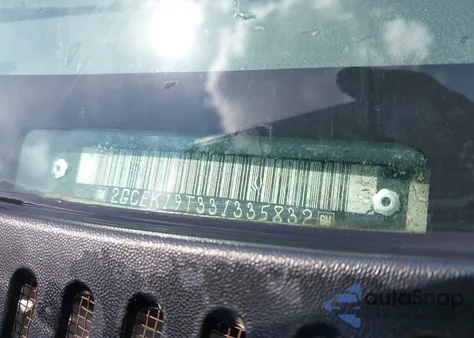 2003 Chevrolet Silverado 1500 Lt из США, поврежденный, VIN 2GCEK19T331335832